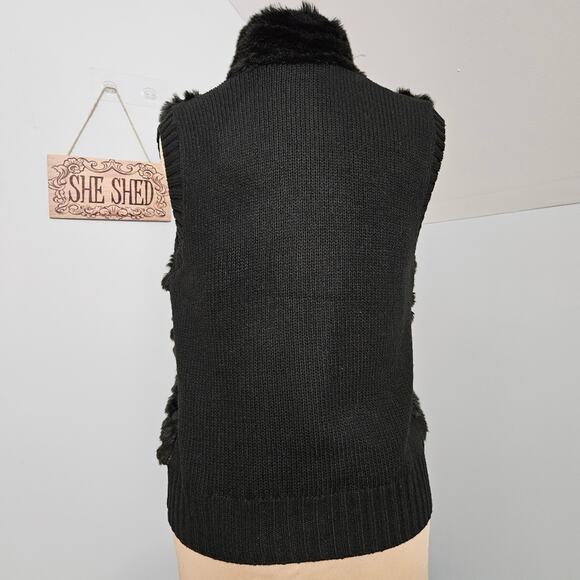 Roz & Ali Vest Black Faux Fur and Ribbed Knit Full Zip Sleeveless Jacket Large - Picture 3 of 16